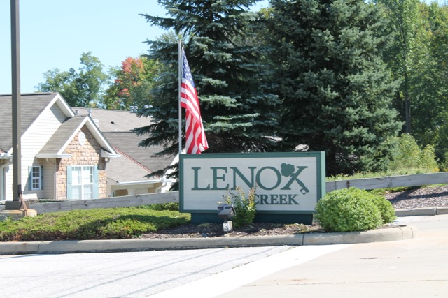 Lenox Creek Condos for Sale Strongsville Ohio